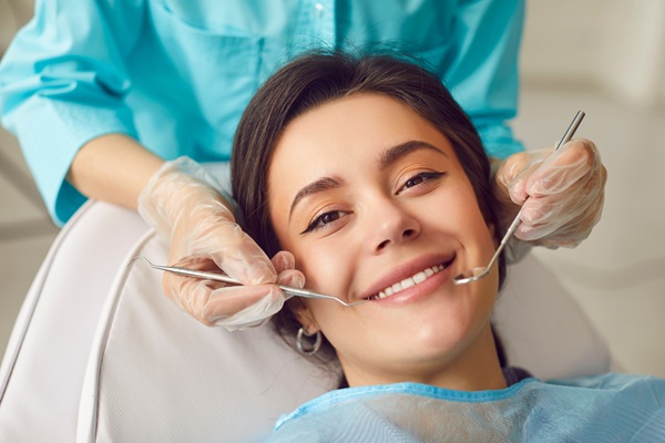 Cosmetic Dentistry With Dental Bonding